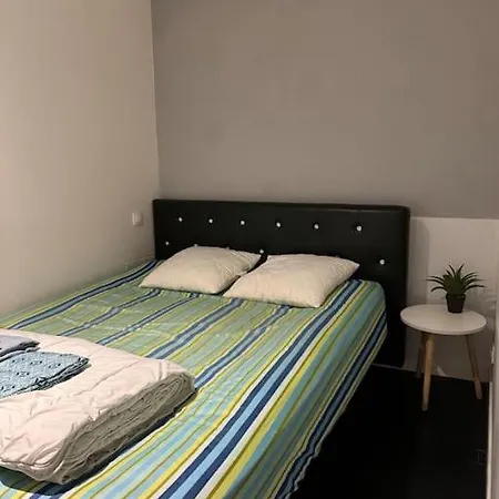 : La Defense/paris/arena Apartment *